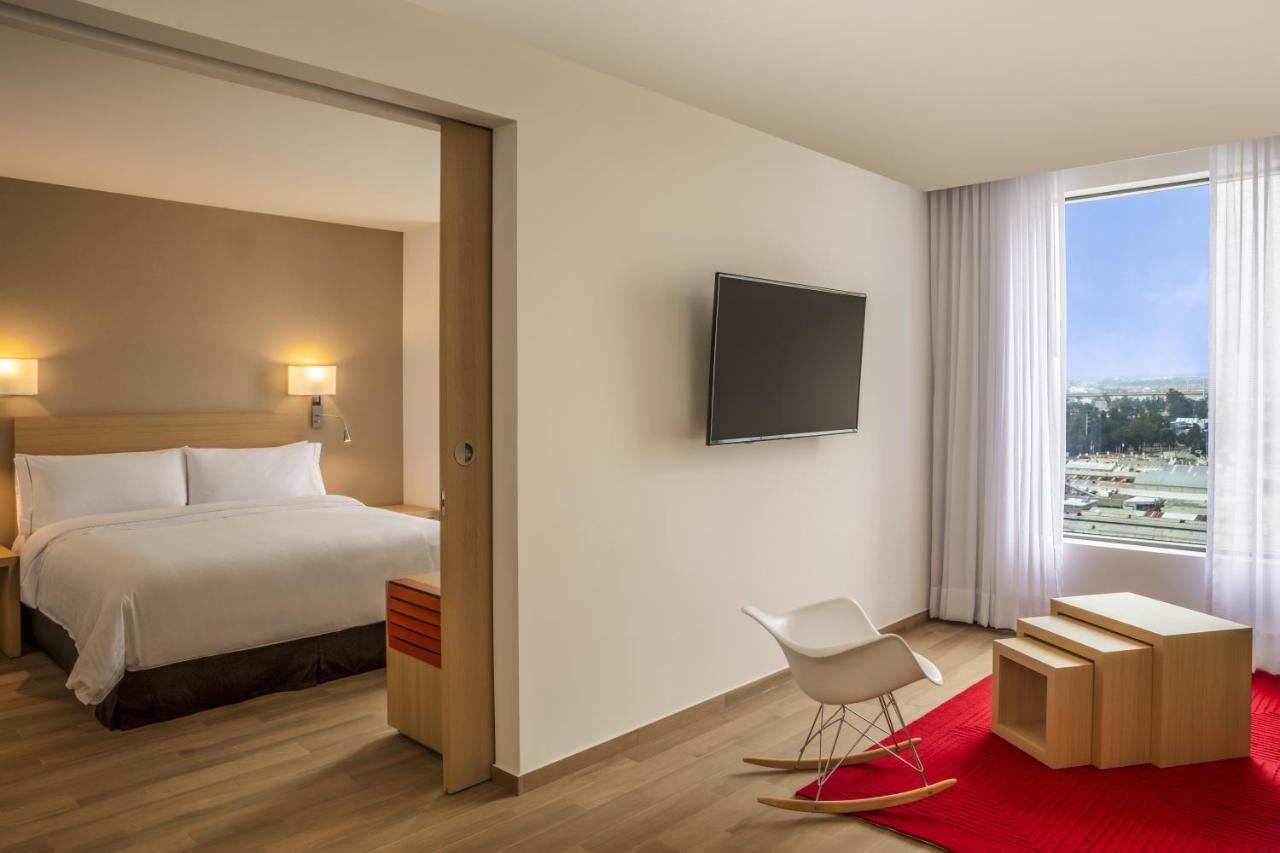 Fiesta Inn Parque Puebla Zewnętrze zdjęcie