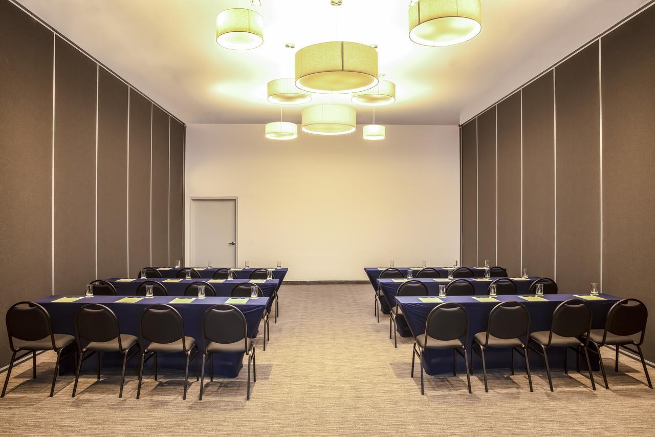 Fiesta Inn Parque Puebla Zewnętrze zdjęcie