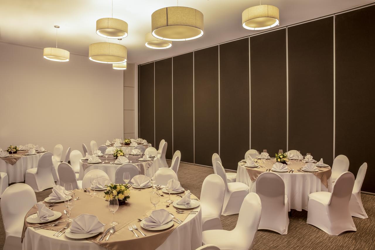 Fiesta Inn Parque Puebla Zewnętrze zdjęcie